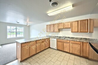 360 W Market St in Hallam, PA - Building Photo - Building Photo