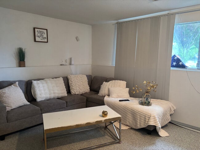 property at 626 S Beeman St