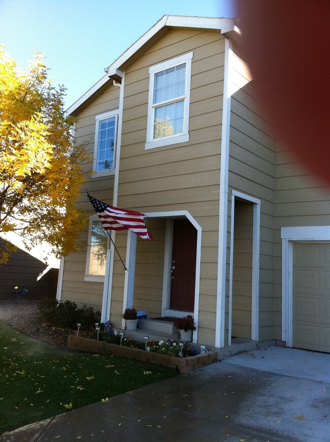 property at 5504 E 101st Pl