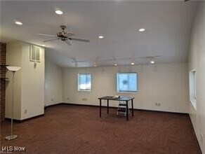 17802 Rapids Rd in Hiram, OH - Building Photo - Building Photo