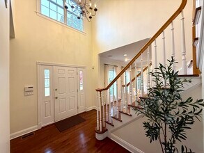 368 Hoyt St in Darien, CT - Building Photo - Building Photo