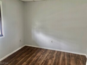 3455 W 49th St in Cleveland, OH - Building Photo - Building Photo