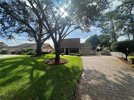 5068 Beechwood Rd in Delray Beach, FL - Building Photo