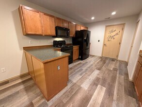 1380 Hudson St in Dupont, WA - Building Photo - Building Photo