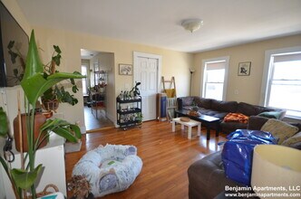 53 West Seventh St. Unit 3, Unit 3 in Boston, MA - Building Photo - Building Photo