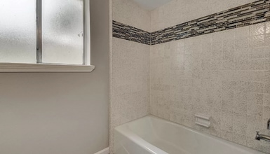 802 Dogwood Ln in Katy, TX - Foto de edificio - Building Photo