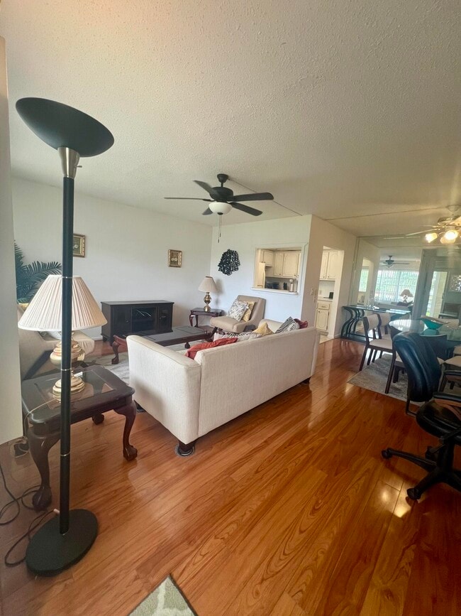 527 Mansfield M in Boca Raton, FL - Building Photo - Building Photo