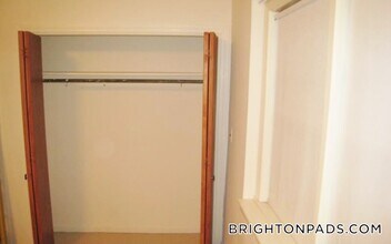 2018 Commonwealth Ave in Boston, MA - Building Photo - Building Photo