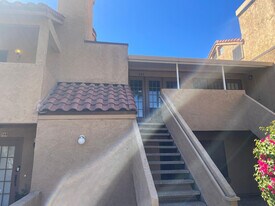 4901 S Calle Los Cerros Dr in Tempe, AZ - Building Photo