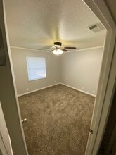 4010 Honeysuckle Ln in Texarkana, TX - Building Photo - Building Photo