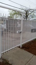2625 Del Paso Blvd in Sacramento, CA - Foto de edificio - Building Photo
