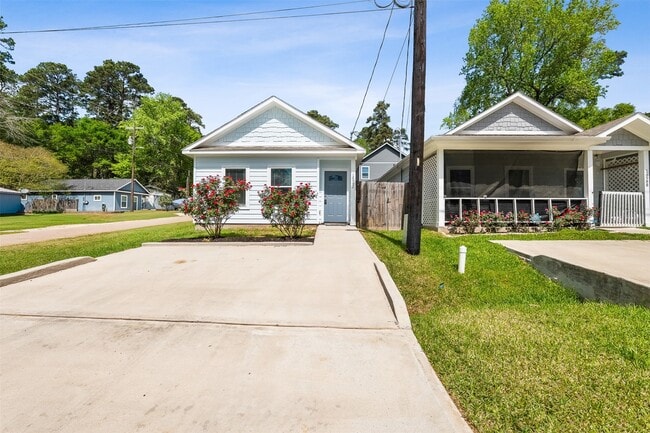 property at 16992 W Dounreay St