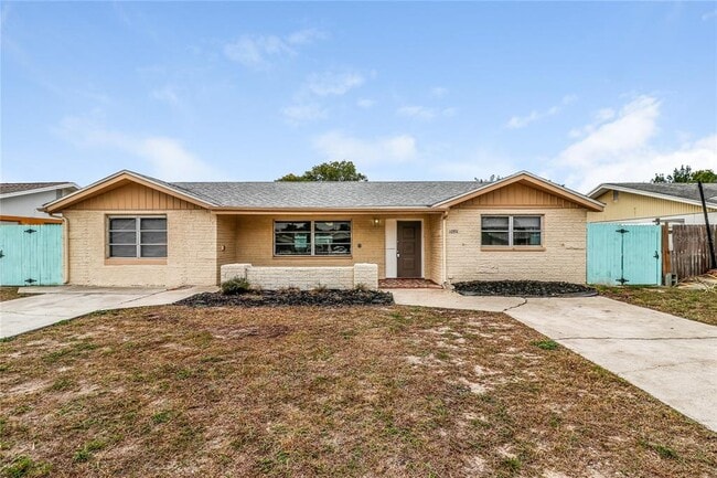 property at 10911 Piccadilly Rd