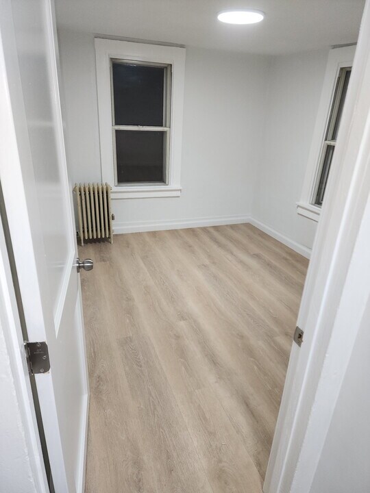 606 Walnut St in Freeland, PA - Building Photo