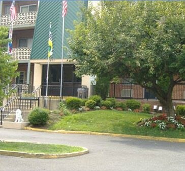 113-Walnut Terrace photo'
