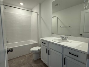 7562 Quail Rock Ave in Las Vegas, NV - Building Photo - Building Photo