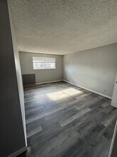 2171 Rock Blvd in Sparks, NV - Building Photo - Building Photo