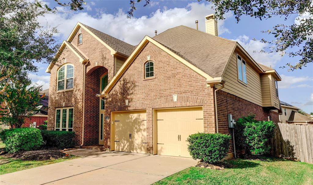 13607 Durango Pass Dr in Pearland, TX - Foto de edificio