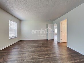 1051 Briar Rose Ln in Ladson, SC - Building Photo - Building Photo