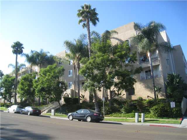 5252 Orange Ave, Unit 334 in San Diego, CA - Building Photo - Building Photo