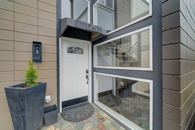 125 3rd Ave in Kirkland, WA - Building Photo - Building Photo