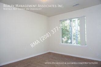 1003 N Stilson Rd in Boise, ID - Building Photo - Building Photo