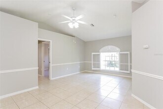 2333 Appaloosa Cir in Sarasota, FL - Building Photo - Building Photo