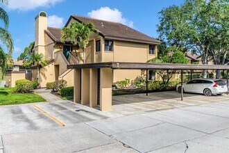 5748 Ashton Lake Dr in Sarasota, FL - Building Photo - Building Photo