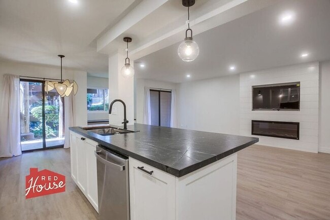 property at 4009 Canario St