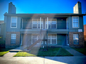 4917 Jamesway Rd, Unit A Apartments