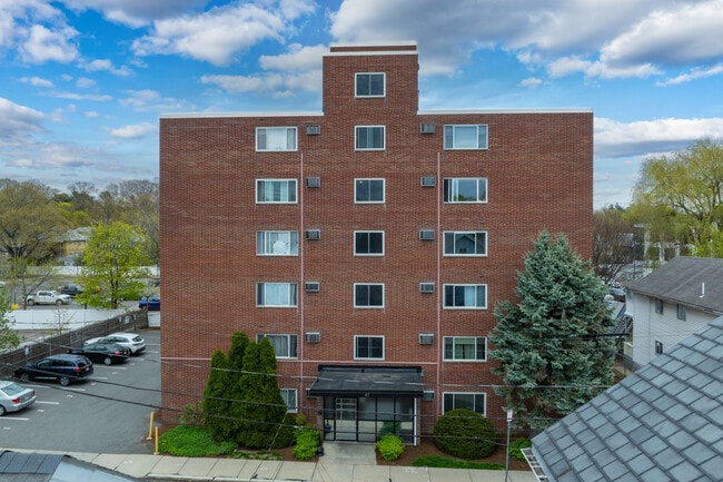 Homer Condominiums in Cambridge, MA - Building Photo - Building Photo