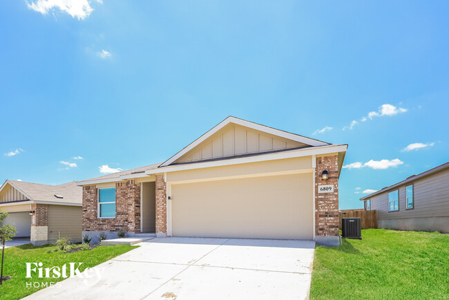 6809 Arid Wy in San Antonio, TX - Building Photo - Building Photo