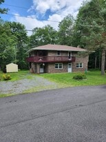 98 Black Bear Pass in White Haven, PA - Building Photo