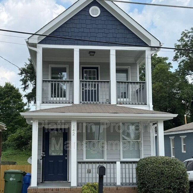 property at 142 Little St SE