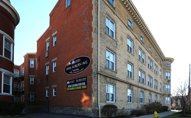 2508 Auburn in Cincinnati, OH - Foto de edificio - Building Photo