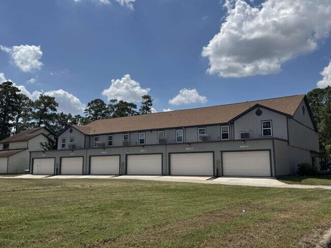 5802 Twisted Pine Ct in Houston, TX - Building Photo - Building Photo