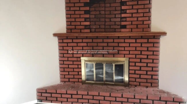 4406 Silver Leaf Dr in Louisville, KY - Building Photo - Building Photo