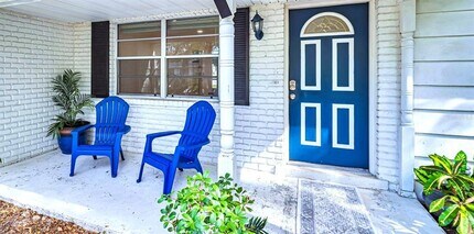 5831 Hillside St in Seminole, FL - Building Photo - Building Photo