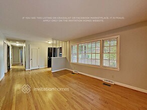 2501 Wensley Dr in Charlotte, NC - Building Photo - Building Photo