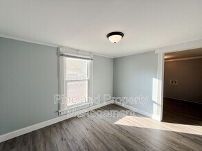 413 E Donaldson Ave in Raeford, NC - Building Photo - Building Photo