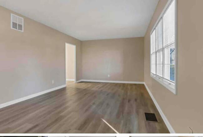 property at 3227 Astor Ave
