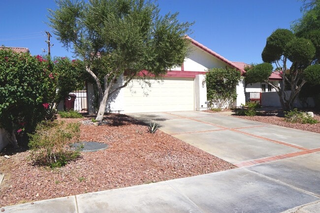 property at 68120 Tachevah Dr