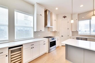 4500 Freedom Dr in Austin, TX - Building Photo - Building Photo