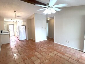 4761 2nd St in Lubbock, TX - Foto de edificio - Building Photo