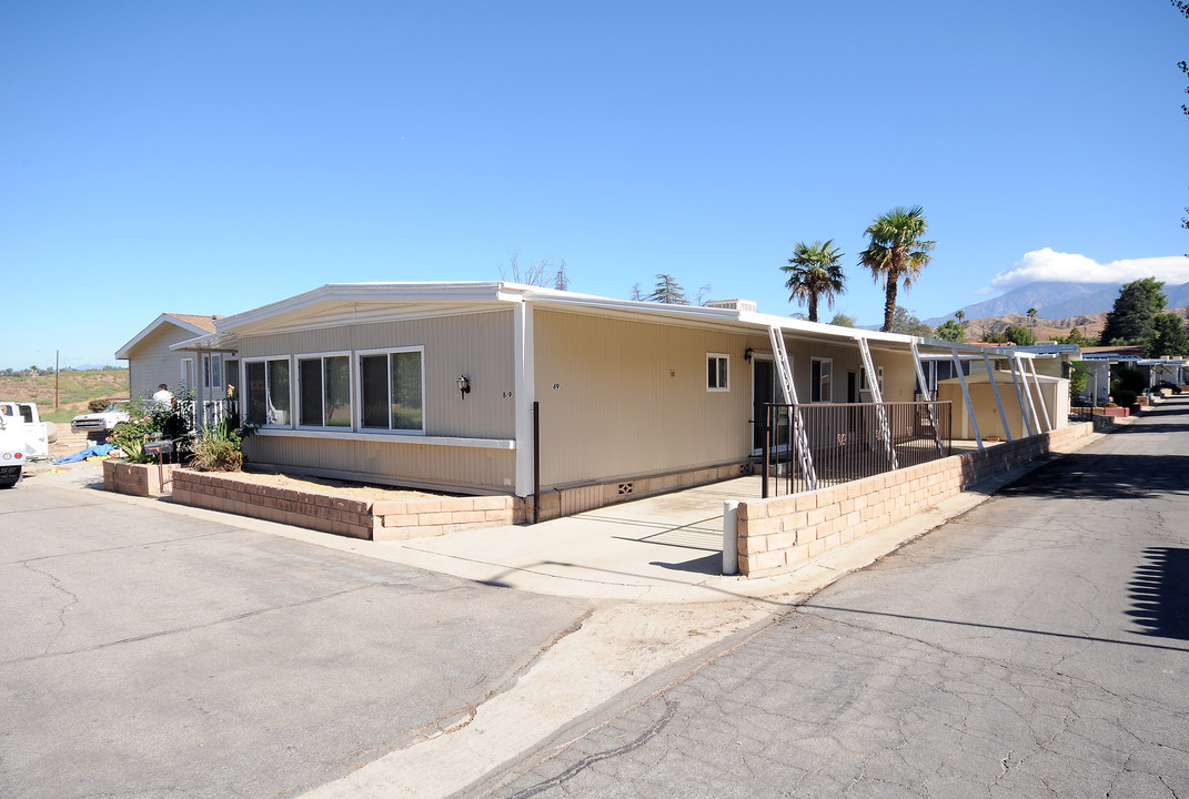 10320 Calimesa Blvd in Calimesa, CA - Building Photo