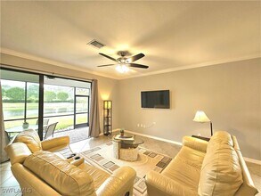 11572 Shady Blossom Dr in Ft. Myers, FL - Building Photo - Building Photo
