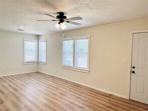 1748 NE 20th St in Oklahoma City, OK - Building Photo - Building Photo