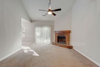 4548 Coopers Creek Pl SE in Smyrna, GA - Foto de edificio - Building Photo