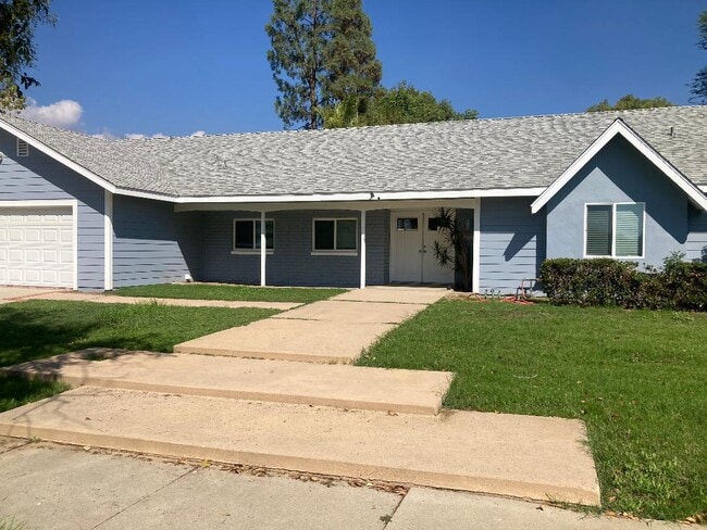 20333 Germain St in Chatsworth, CA - Building Photo - Building Photo