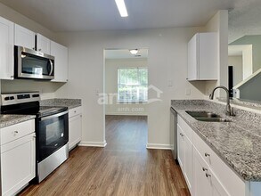 6 Mystique Falls Ct in Simpsonville, SC - Building Photo - Building Photo